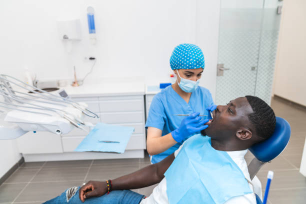 Best Orthodontic Emergency Dentist in Collinsville, CT